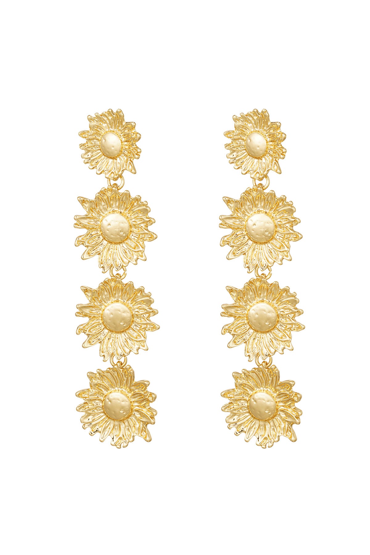 gouden oorhangers met bloemen