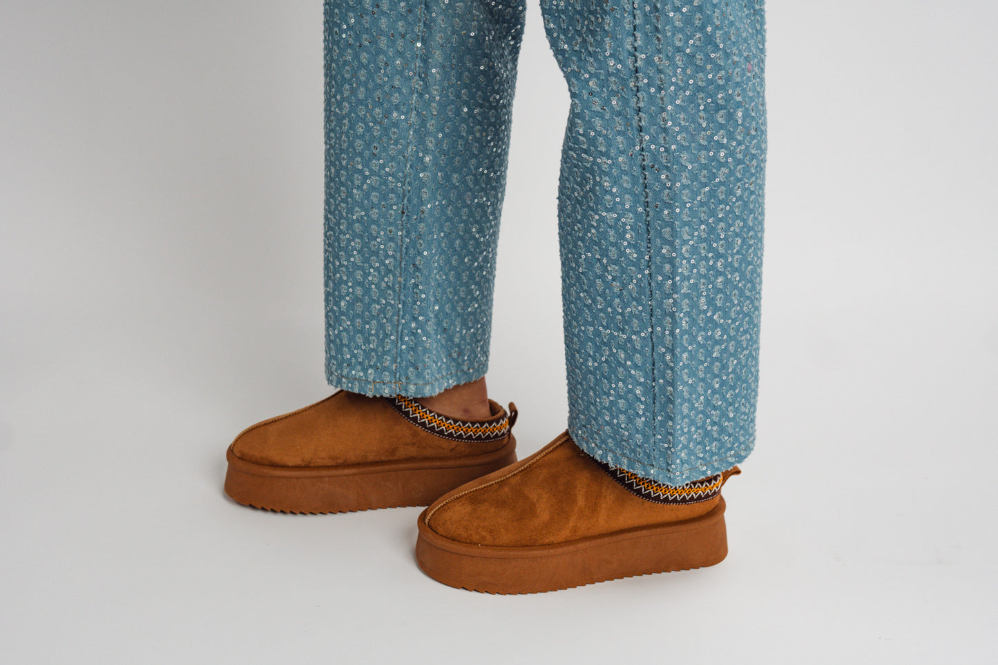 Uggie boots camel