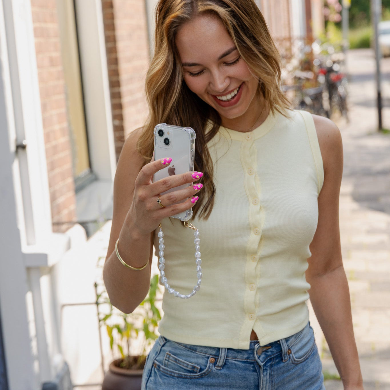 phone strap pearls