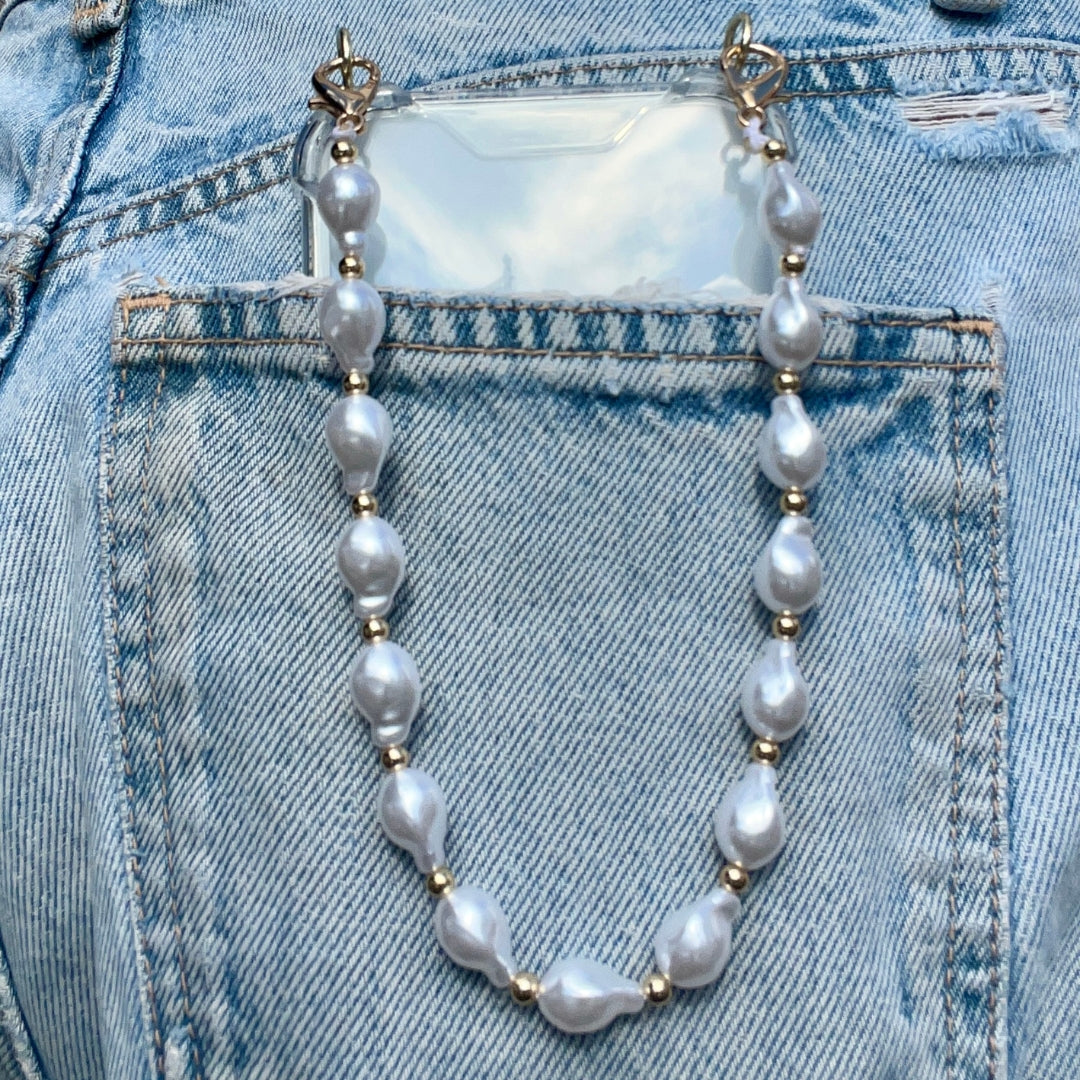 phone strap pearls
