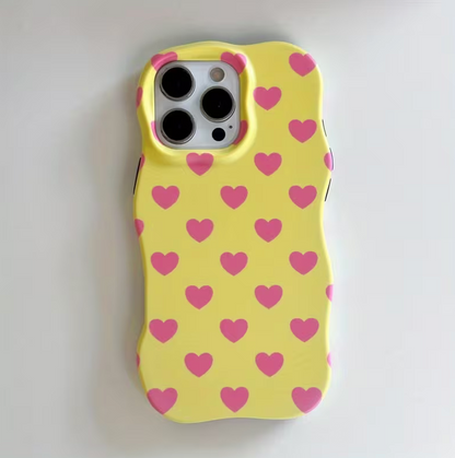 geel hoesje met hartjes
