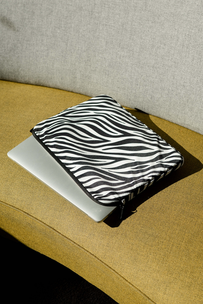 Zebra laptop hoes - 14 inch